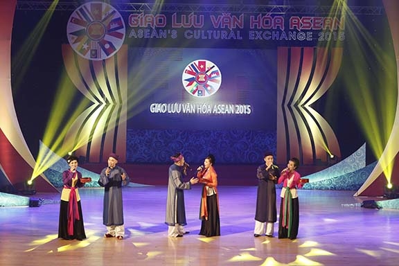 Tiết mục &ldquo;Mời trầu&rdquo; - D&acirc;n ca quan họ Bắc Ninh
